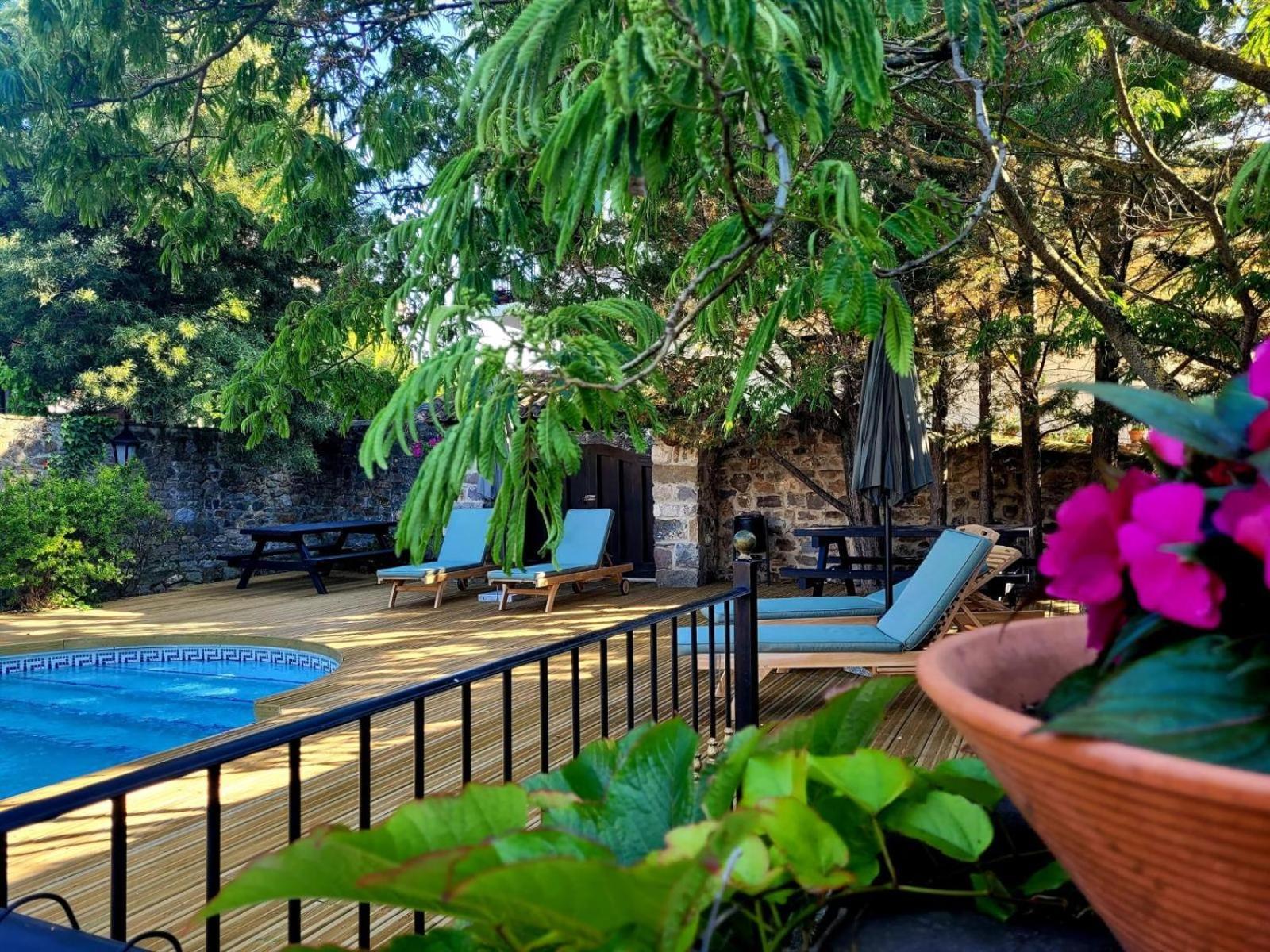 Apartamentos Villa De โปเตส ภายนอก รูปภาพ